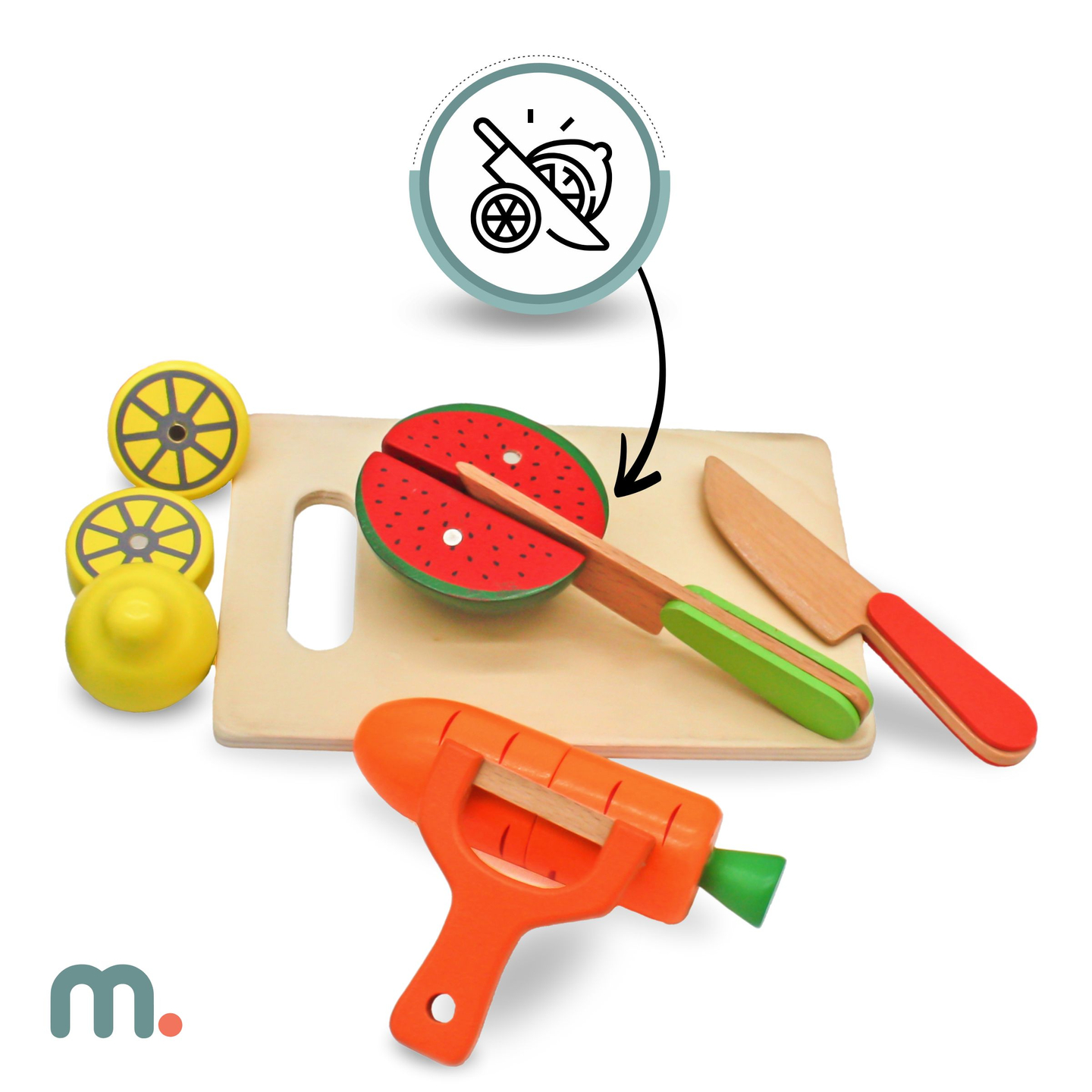 Puiset hedelmät ja vihannekset leikkaamista varten