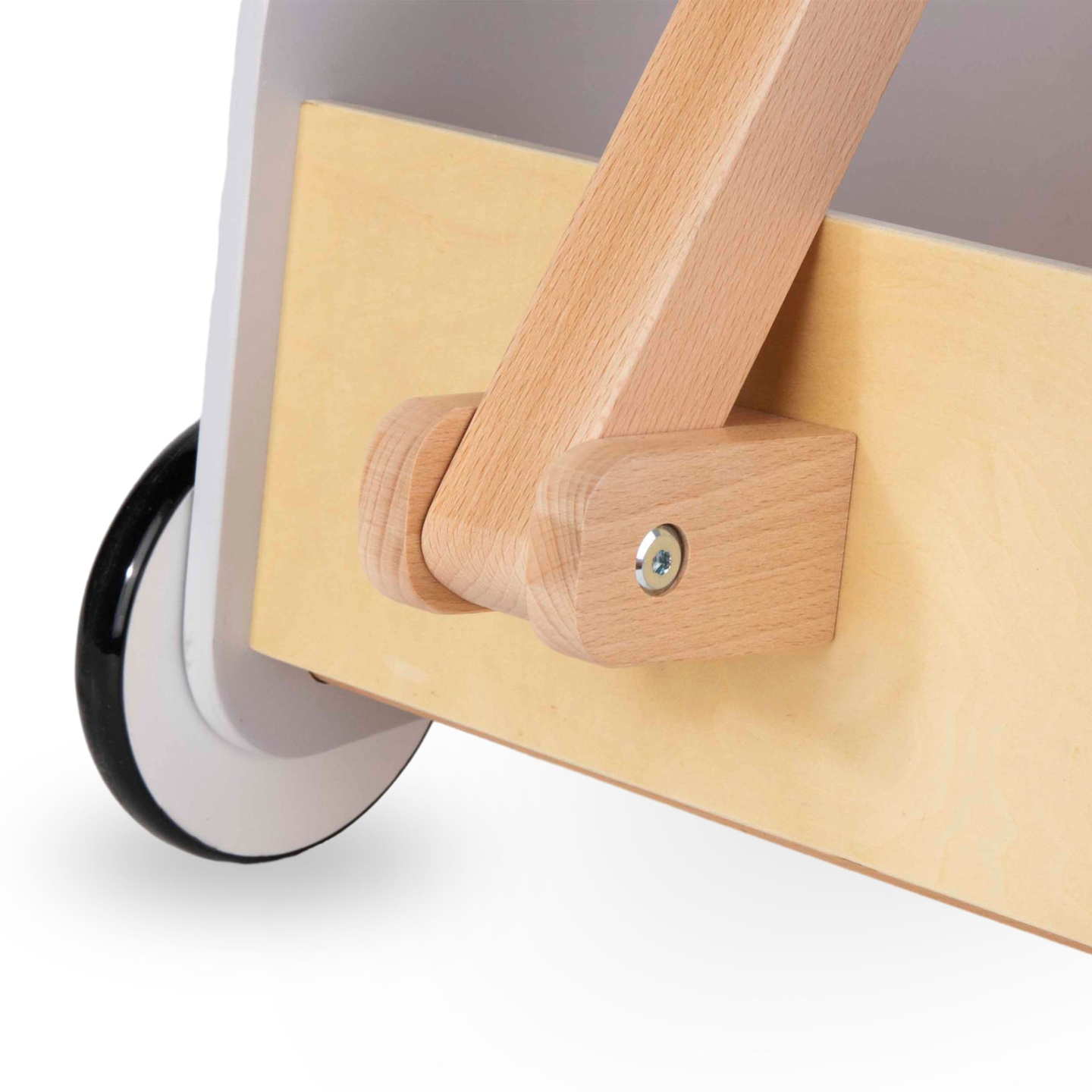 Puinen lelukärry - vetovaunu