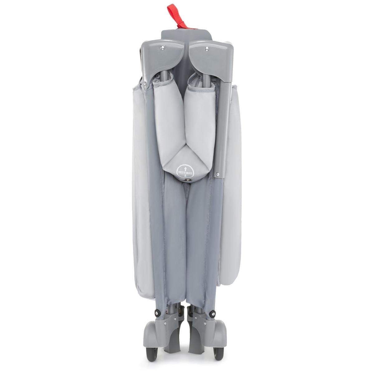 Tiiviisti 3-in-1 kantosänky, jossa on vaihtopöytä, patja ja kantolaukku