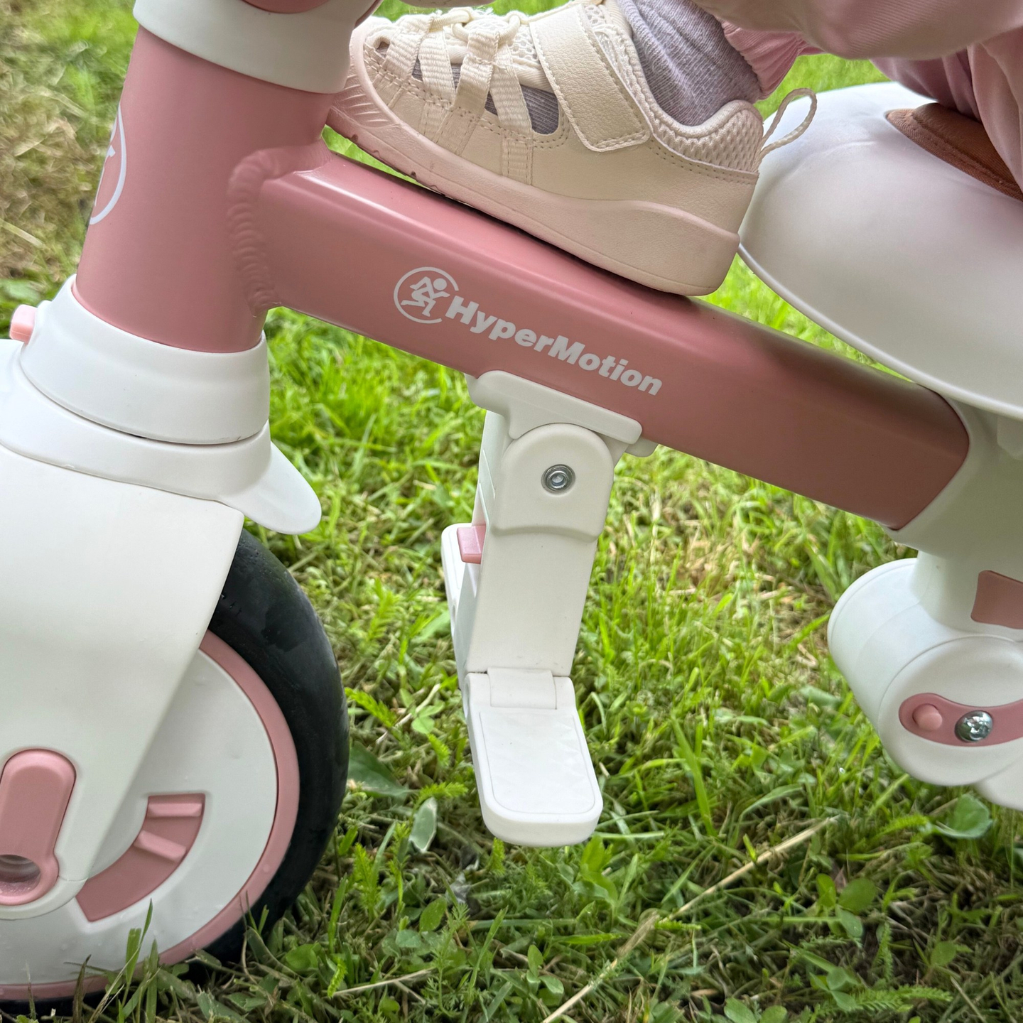 8in1 monitoiminen kolmipyörä TOBI FOREST - vaaleanpunainen