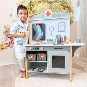 Puinen lääkärin vastaanotto sairaala XXL - lääkärin setti tarvikkeineen