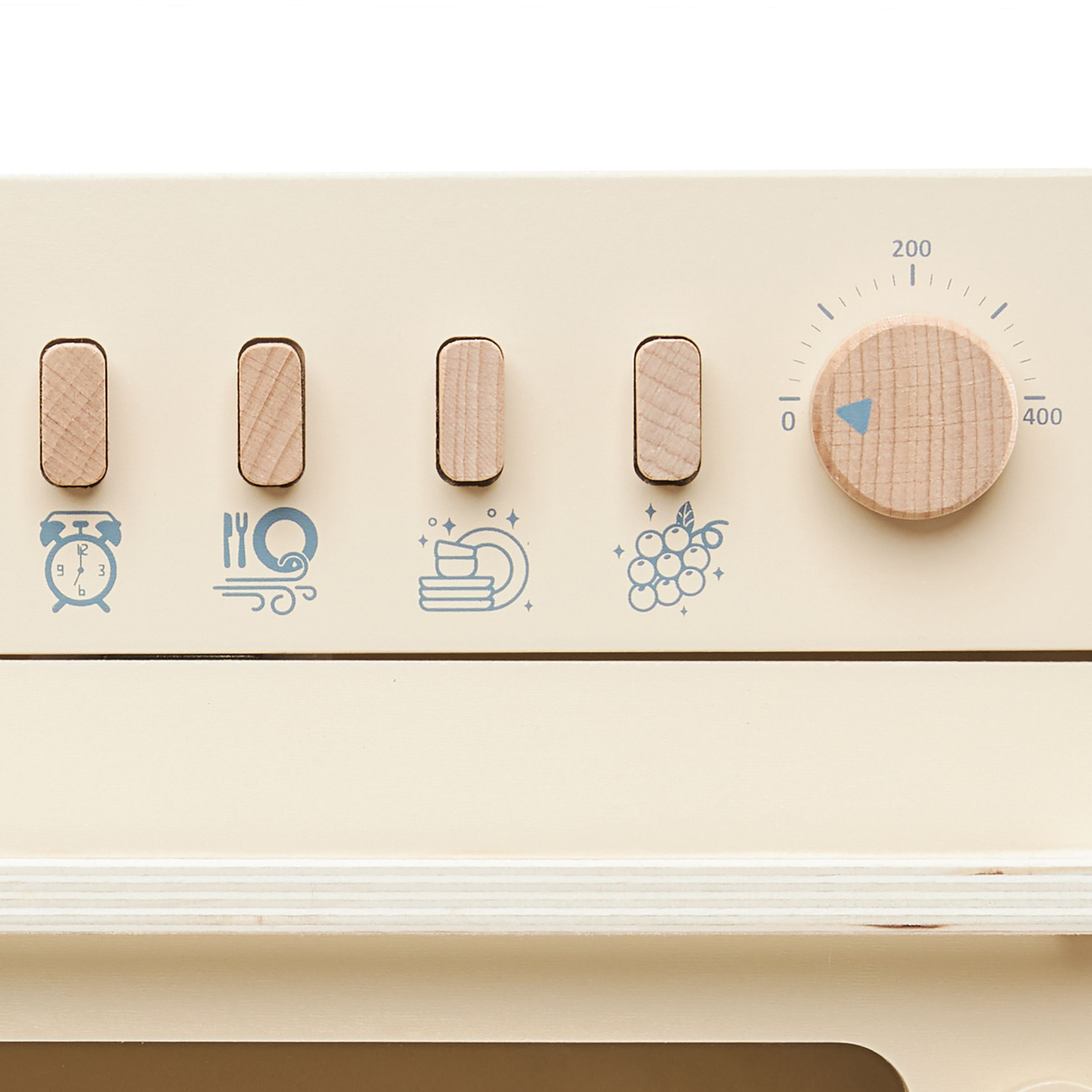 Puinen astianpesukone tarvikkeineen