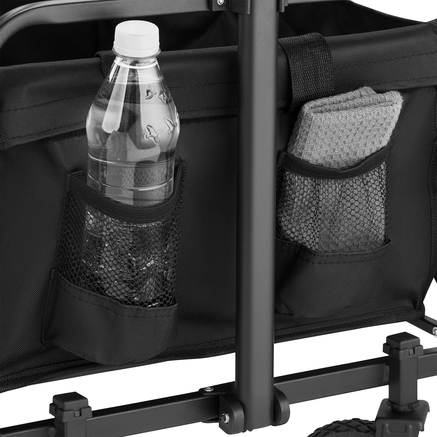 HyperMotion kokoontaitettava rantapyörätuoli - musta, 80 kg:n painoinen