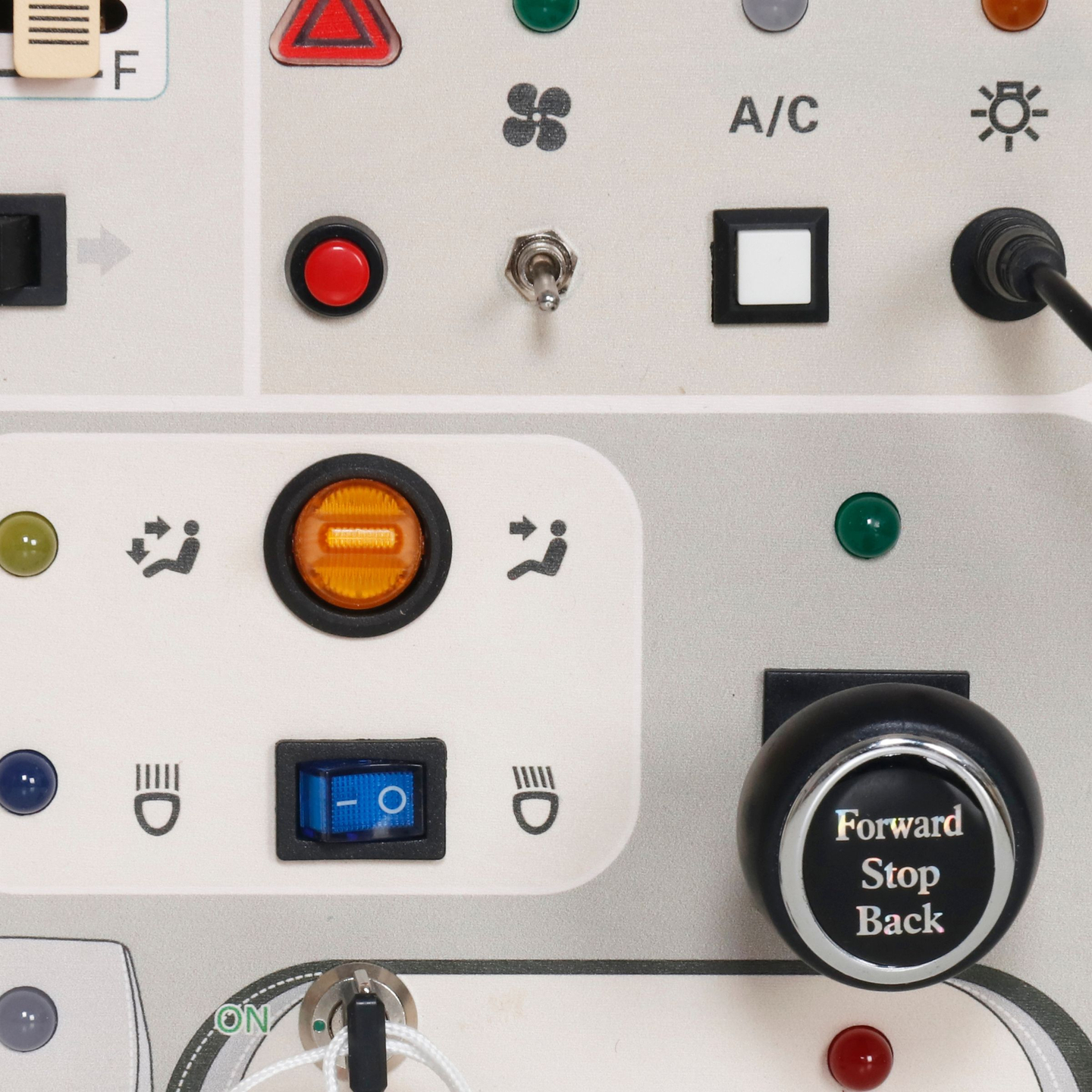 Montessori puinen leikkilauta pienille lapsille - auton kojelauta