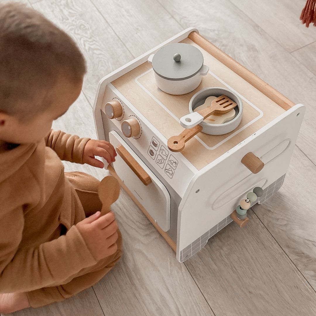 Puinen keittiö - opetuskuutio