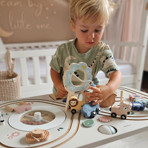 Opetuspuupöytä 10in1, jossa on eläimiä ja juna