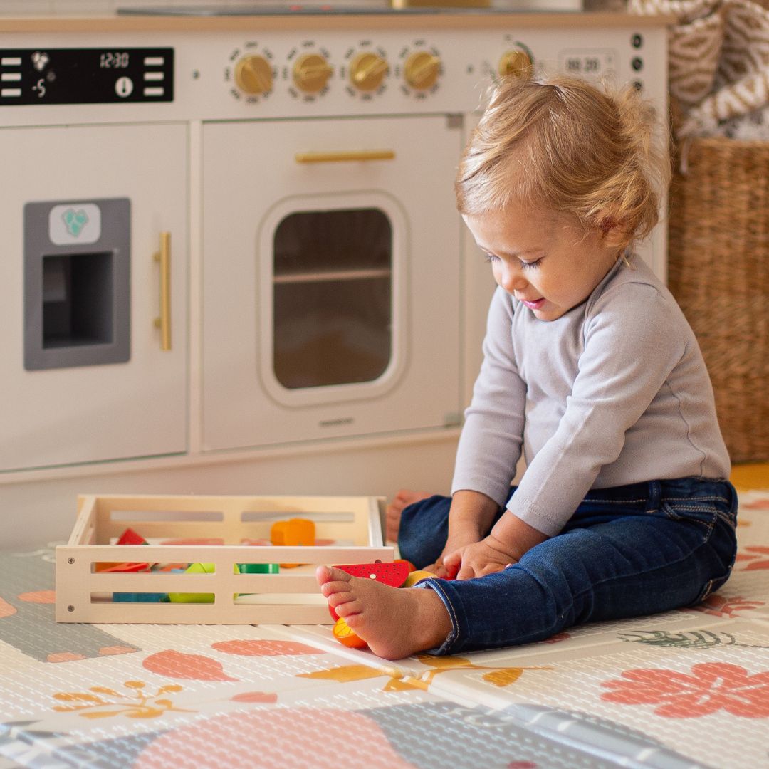 Puiset hedelmät ja vihannekset leikkaamista varten