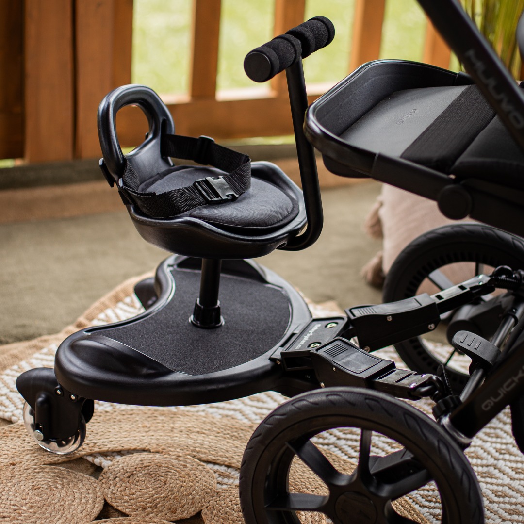 MR BUGGY pyörätuolin jatke istuimella - LED-pyörät