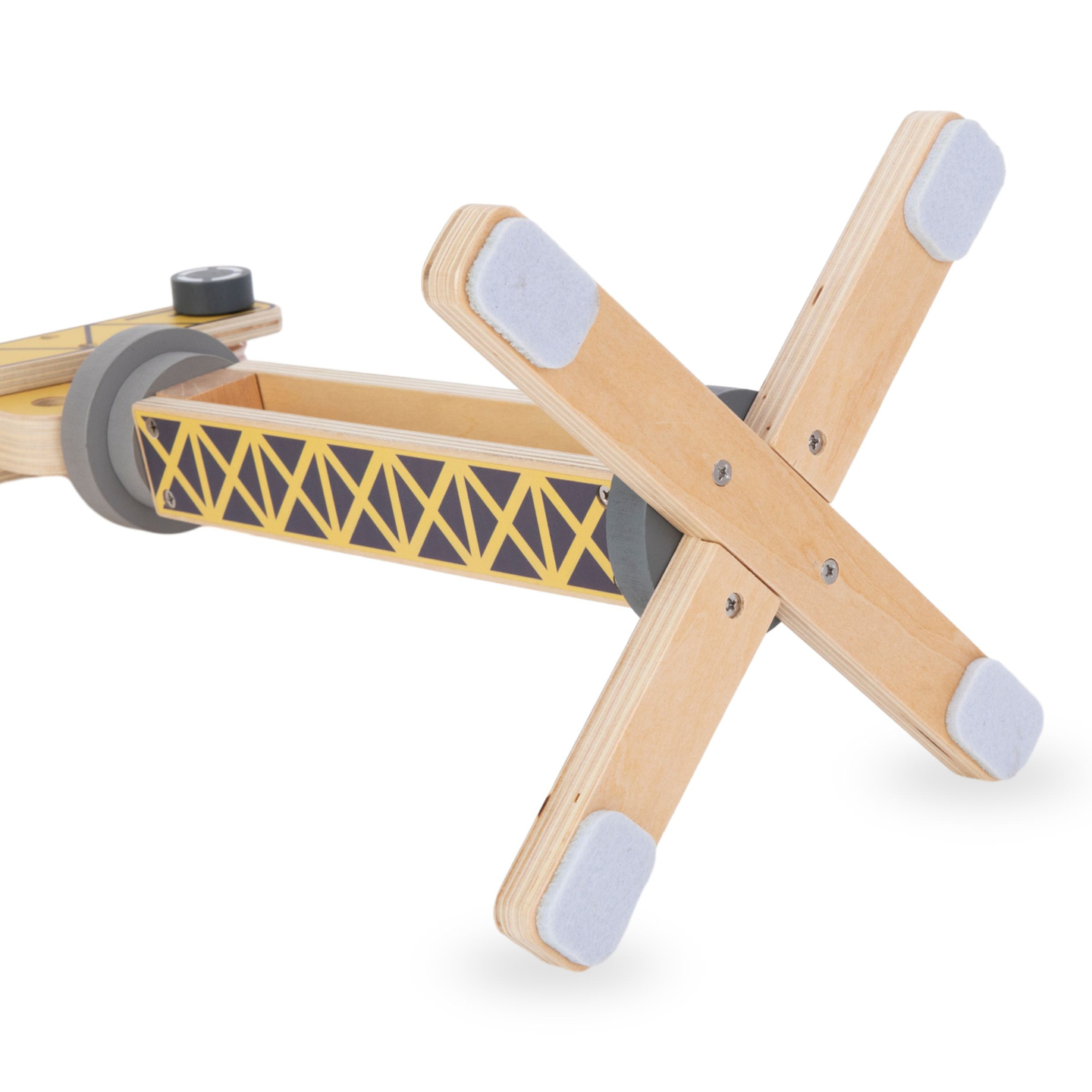 Puurakennustyömaa, jossa on suuri liikkuva nosturi ja ajoneuvoja, torninosturi