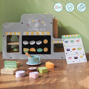 Suuri puinen jäätelöbaari, jossa on magneettitaulu, kahvinkeitin sekä jäätelö- ja jälkiruokasetti - yli 70 palaa!