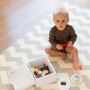 Kaksipuolinen vaahtomuovimatto XXL - rulla 2 CM (metsä ja siksakit)