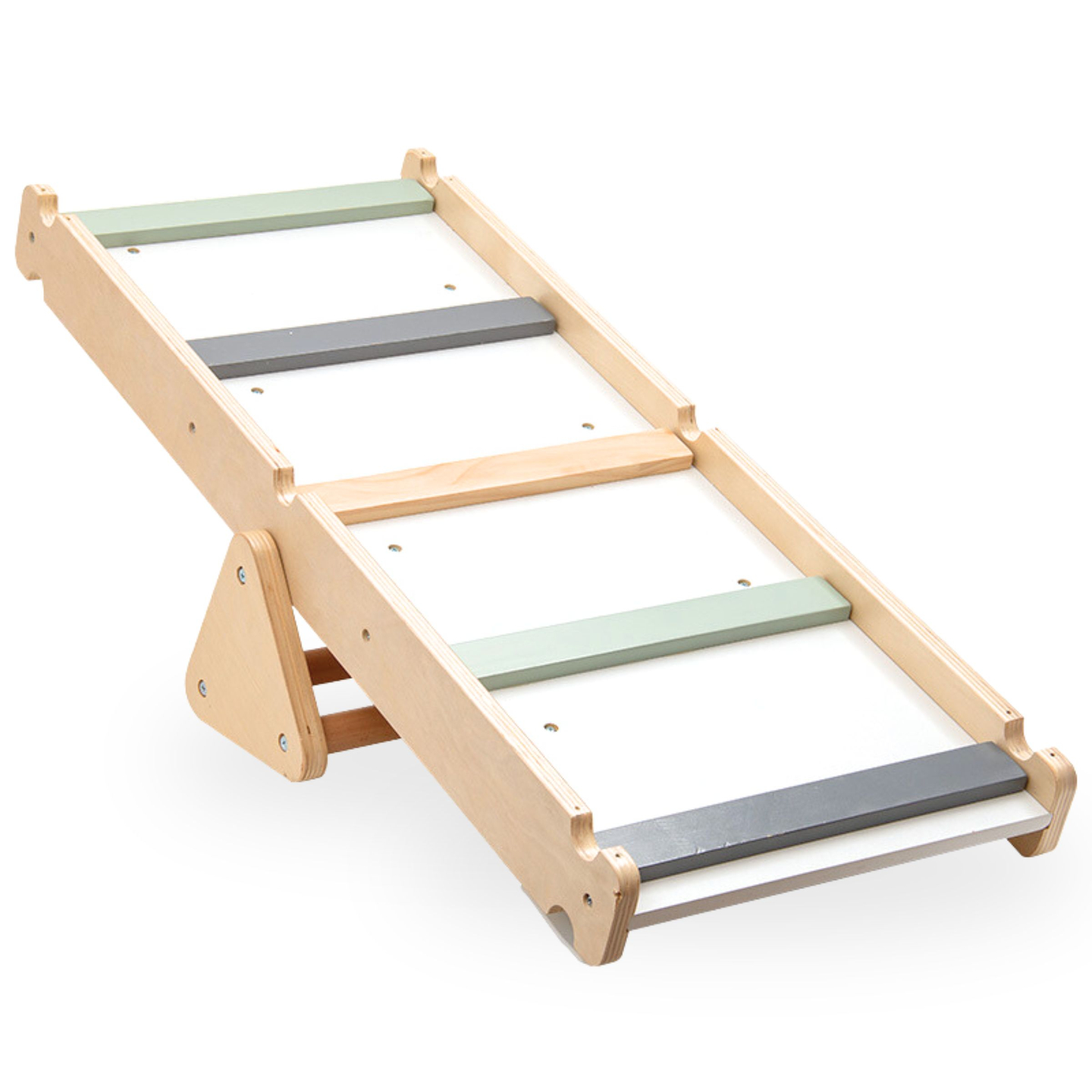 Puinen, kotitekoinen lasten leikkipaikka - tikkaat + kiipeilyseinä + tasapainopalkki - Piklerin kolmio